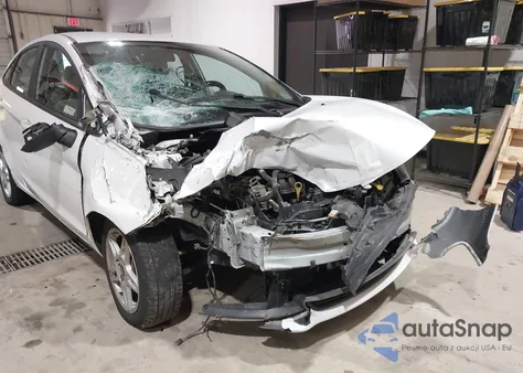2018 Ford Fiesta Se from USA, damaged, VIN 3FADP4BJ4JM114811